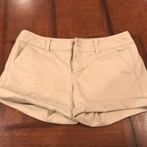 American Eagle khaki shorts